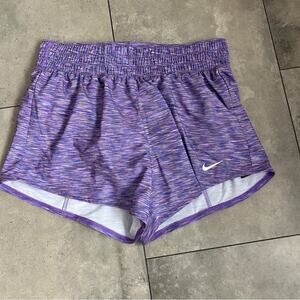 Nike Women's One Dri-FIT Mid-Rise 3" Brief-Lined Shorts Small